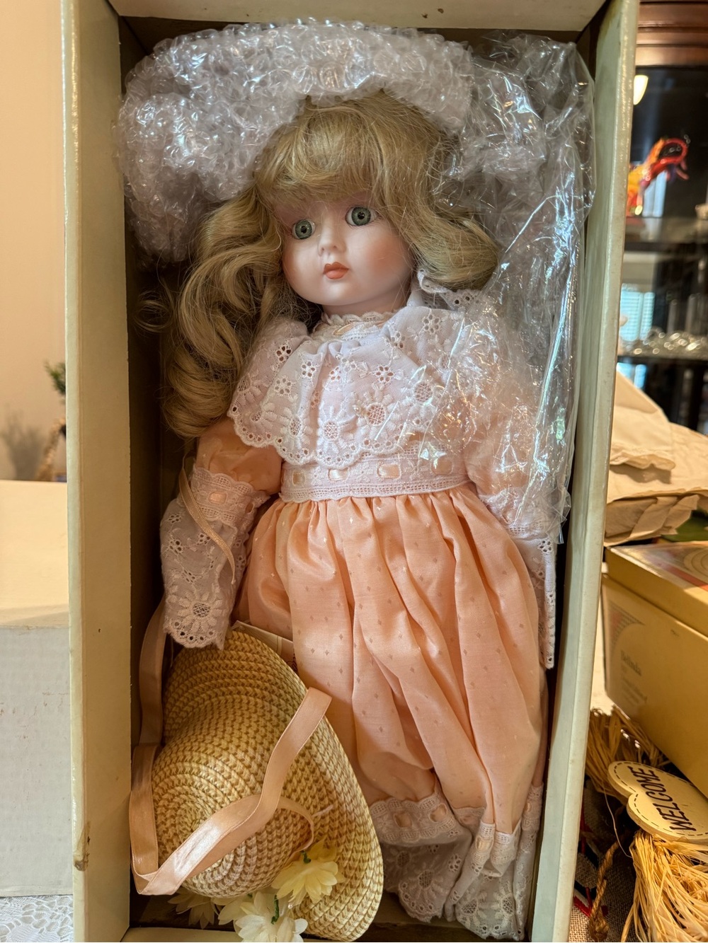 “Shelia” from the Goebel Victoria Ashlea Originals collection
